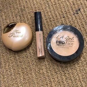 Highlighter concealer and powder